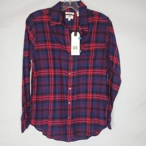 Levi's boyfriend cut plaid button up